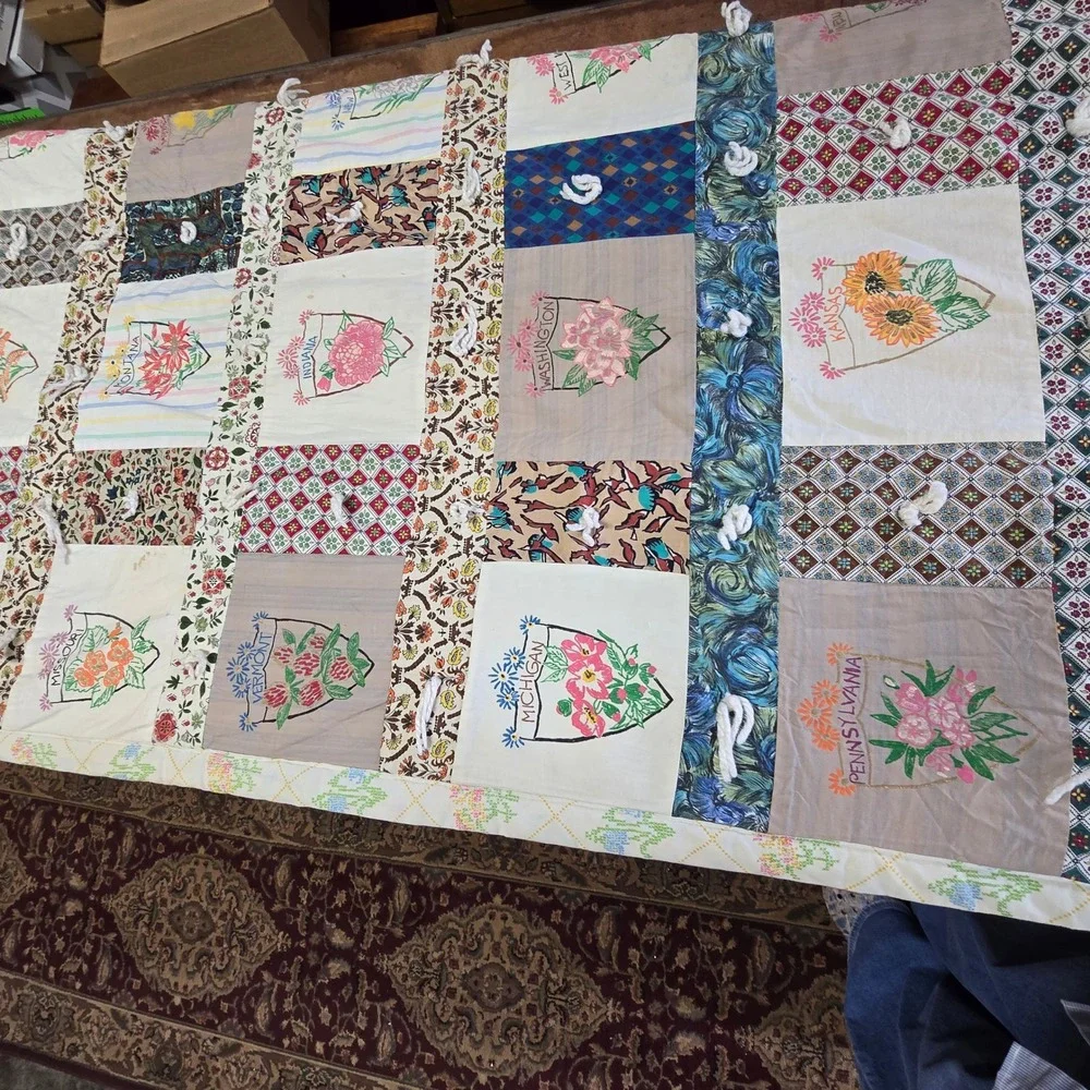 Vintage Handmade Quilt USA State Flowers Patchwork Folk Art Cottagecore 57x90